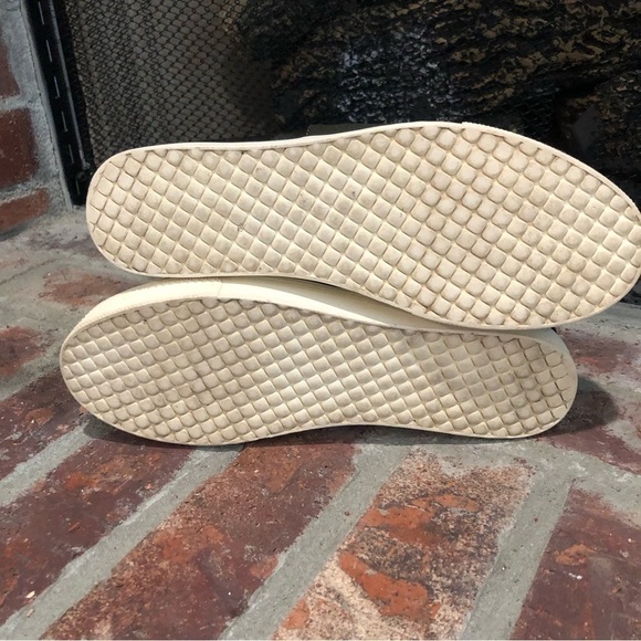 Steve Madden Winnie sneaker bootie in green camouflage. Size 8.5, runs large. - Picture 6 of 11